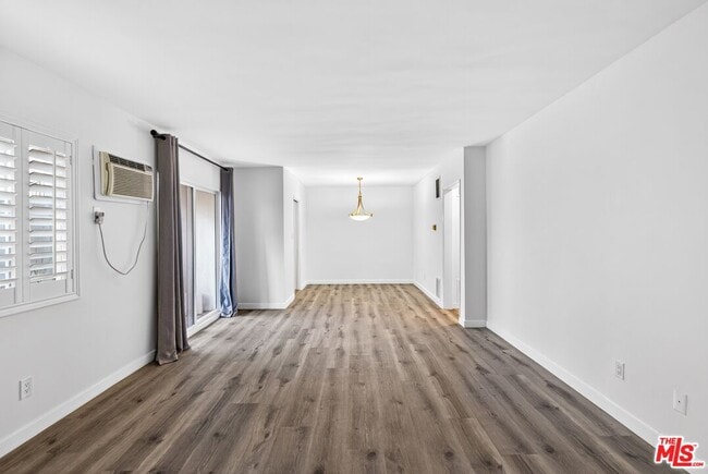 Building Photo - 630 Orlando Ave