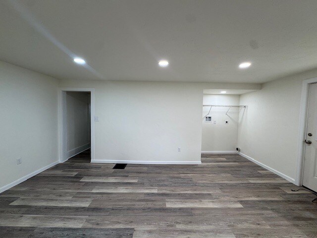 Building Photo - 2020 Atlantis Dr