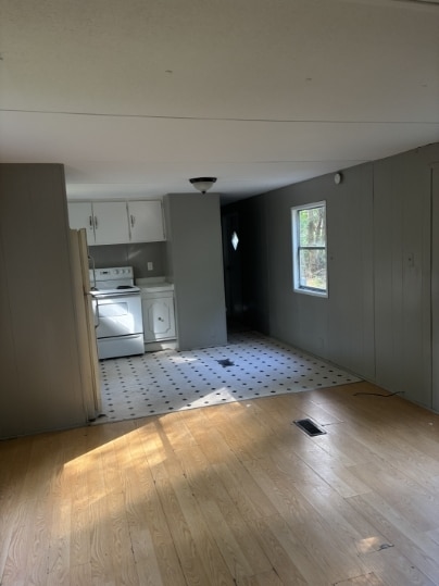Building Photo - 40 Mcilwain Rd