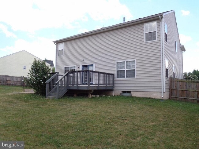 Building Photo - 8 Foggy Field Ln