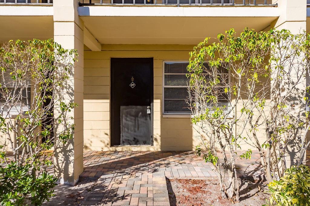 Building Photo - 5221 Bayshore Blvd