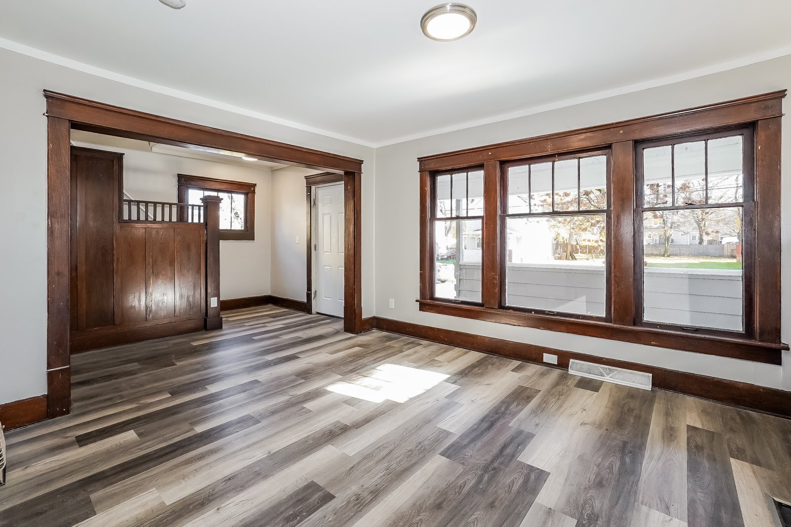 Building Photo - 724 Carlysle St