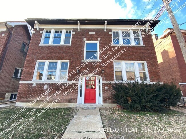 Building Photo - Tower Grove East charming one-bedroom apar...