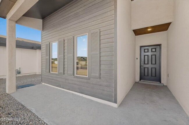 Building Photo - 13808 Garforth Ave