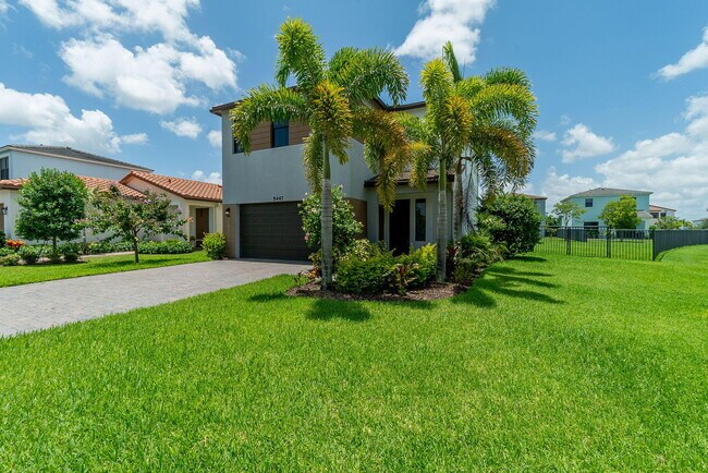 Building Photo - 5447 Starfish Rd