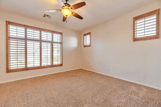 Building Photo - Stunning Mountain Views! Four Bed Home In East Scottsdale!