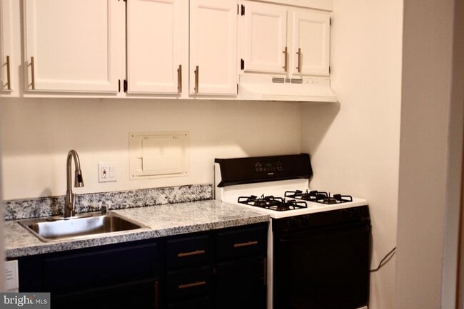 Building Photo - 12652 Dara Dr