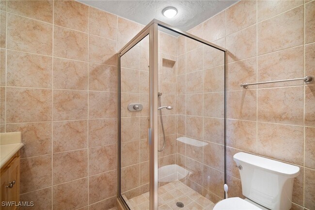 Building Photo - 319 Pirates Bight