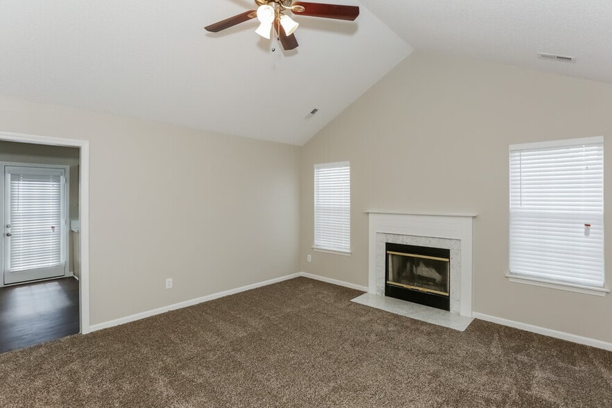 Building Photo - 8303 Hornwood Ct