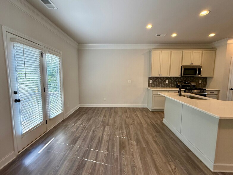 Building Photo - 315 Hudson Chase Ct