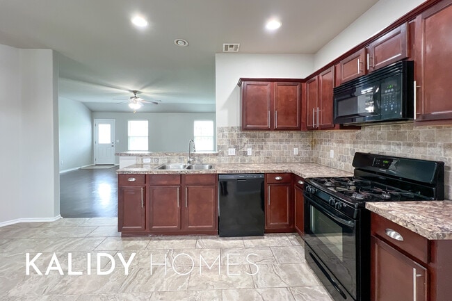 Building Photo - 2901 Cider Mill Ln