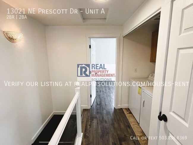 Building Photo - 13021 NE Prescott Dr