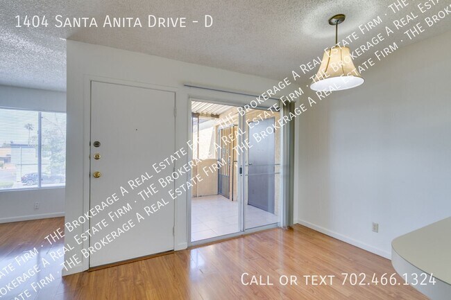 Building Photo - 1404 Santa Anita Dr