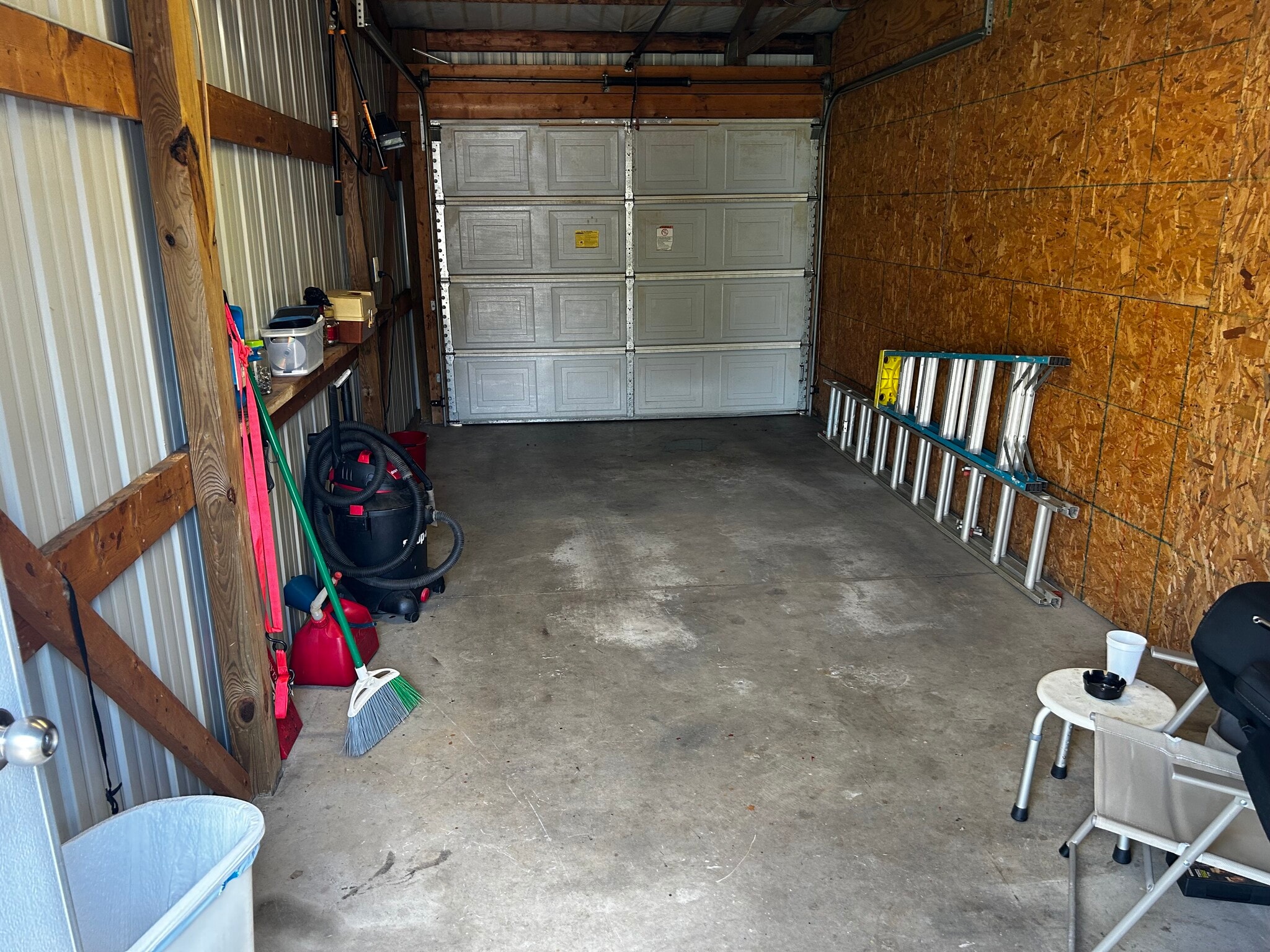 Garage - 1702 Graylock St