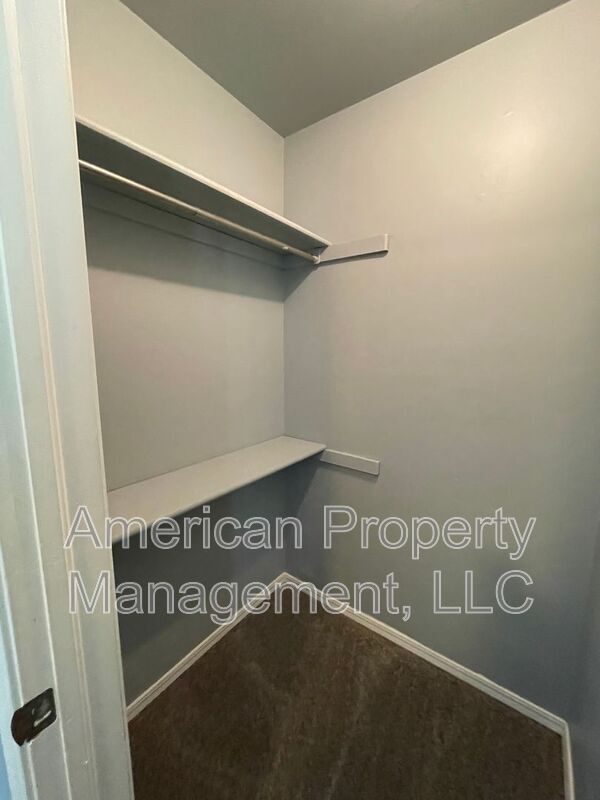 Building Photo - 3836 S 122nd E Ave