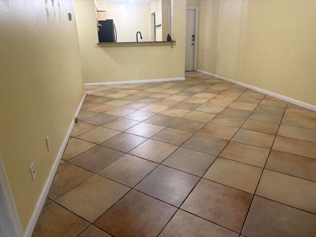 Building Photo - 3130 Millwood Terrace