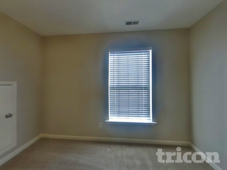 Building Photo - 166 Cobbler Cove Dr