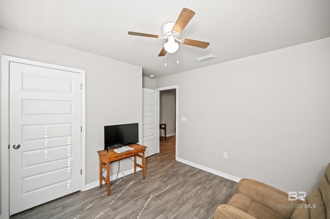 Building Photo - 12872 Pr Fld Dr