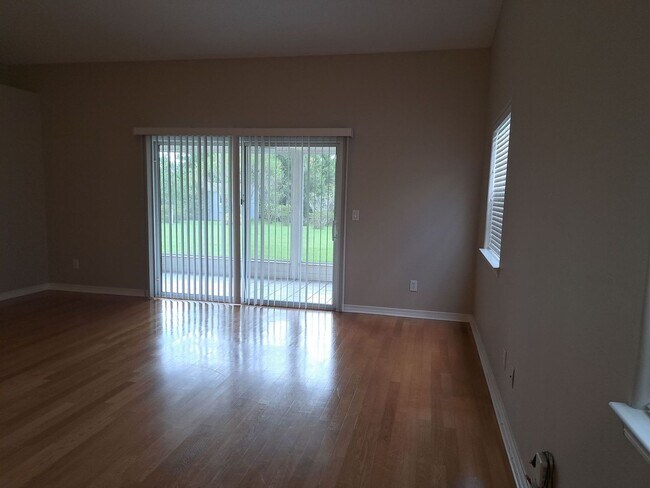 Building Photo - 3413 Jasmine Trace Ln