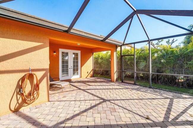 Building Photo - 10636 Ivanhoe Ln