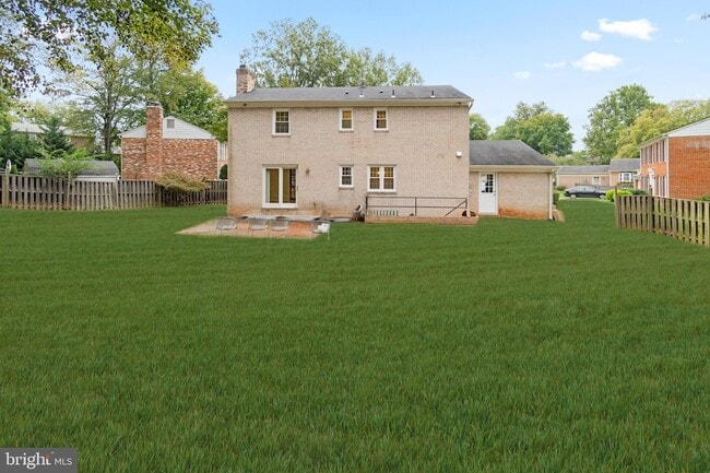 Building Photo - 1830 Clifdale Ct