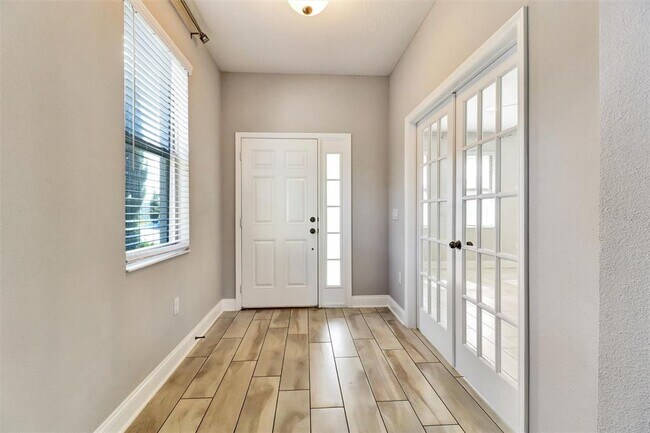 Building Photo - 1856 Napoli Dr