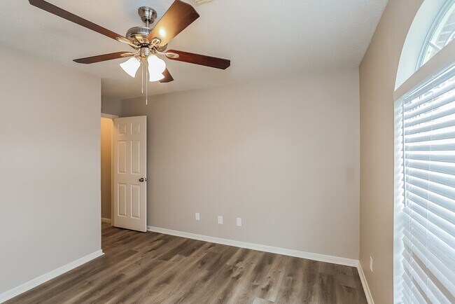 Building Photo - 5113 Orange Blossom Ct