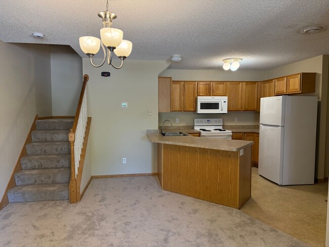 Building Photo - Easy Living On Gettysburg Way