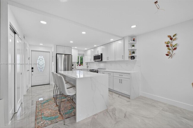 Building Photo - 8900 Washington St