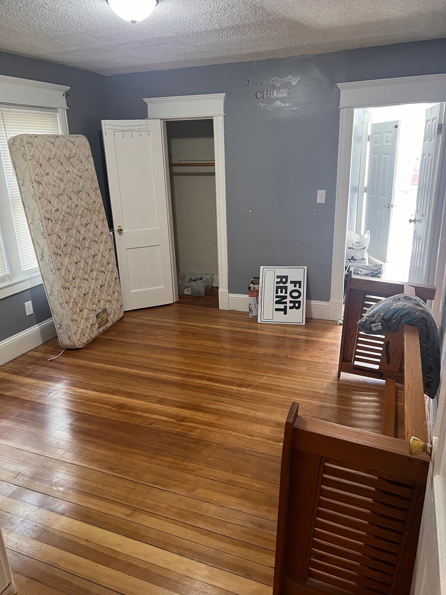 Bedroom 1 - 101 Middlesex St