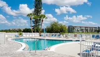 Building Photo - 3635 Lake Bayshore Dr