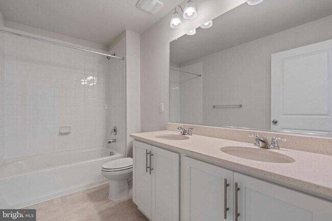 Building Photo - 5713 Haller Pl