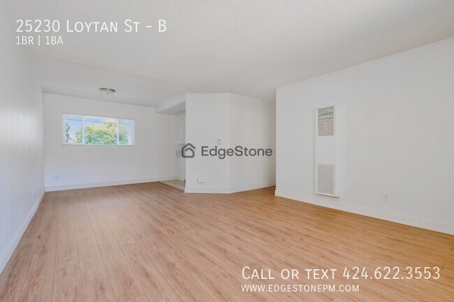 Building Photo - 25230 Loytan St
