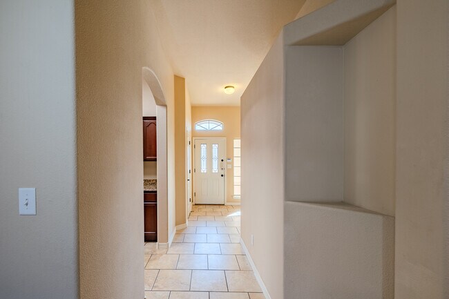 Building Photo - 14381 Alma Point Dr