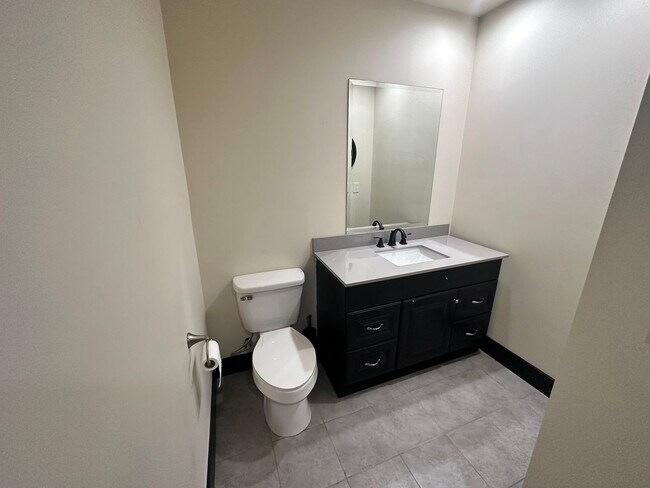 Building Photo - Newly Renovated, 3-Bed Home in South Tulsa