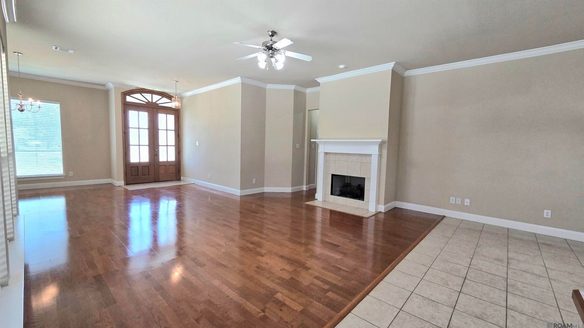 Building Photo - 16545 Antioch Ct