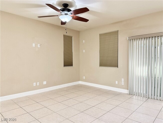 Building Photo - 5663 Foxglove Fields St