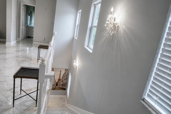 Building Photo - 9183 Nugent Trail
