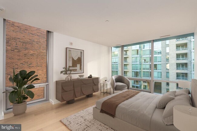 Primary Photo - 1110 23rd St NW