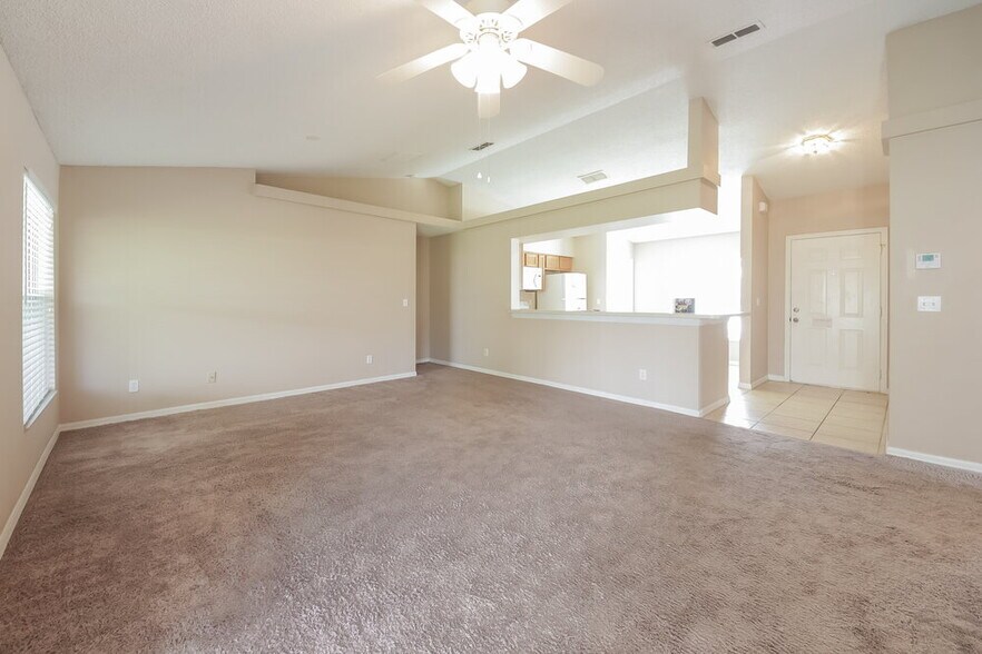 Building Photo - 13206 Moonflower Ct