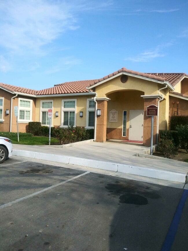 Summerset Apartments 668 S Camanche Dr Arvin CA 93203 Apartment Finder