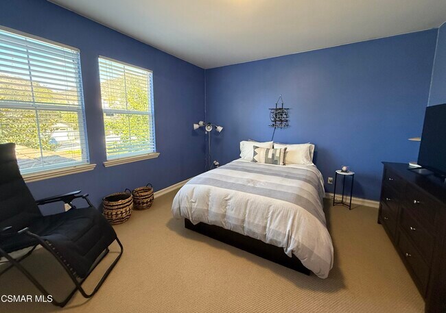 Building Photo - 60 Via el Toro