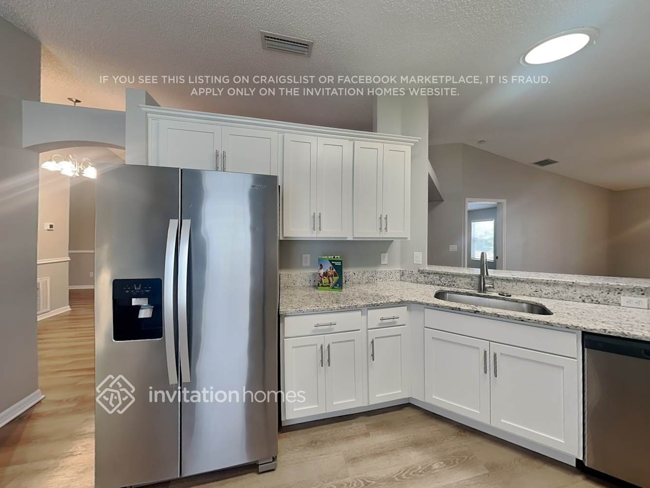 Building Photo - 4860 Manchester Dr