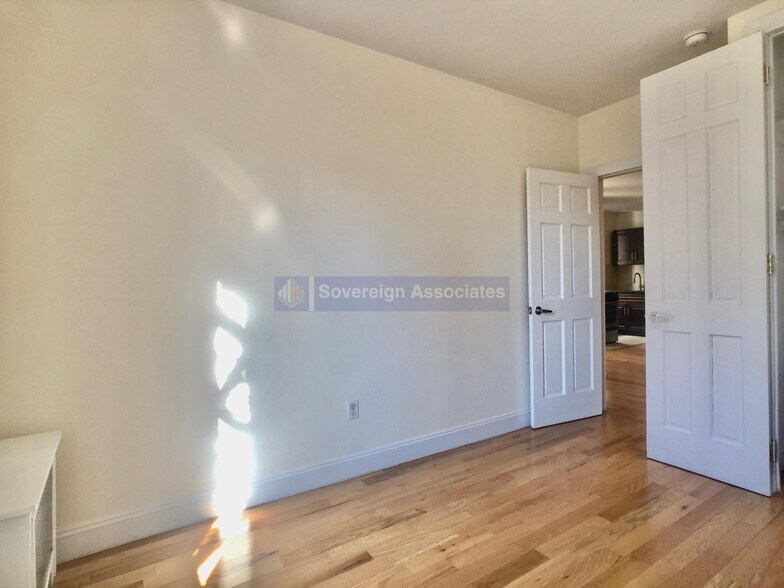 Building Photo - 270 Fort Washington Ave