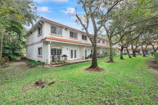 Building Photo - 9032 NW 38th Dr