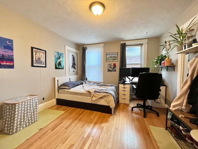 Building Photo - 8 Eldora St