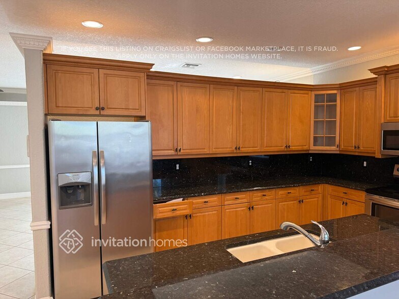 Building Photo - 1231 Oakwater Dr