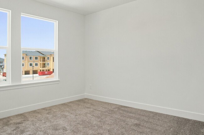 Building Photo - 4809 Olive Ave