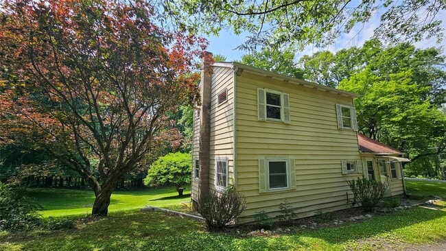 Primary Photo - 180 Shoddy Hollow Rd