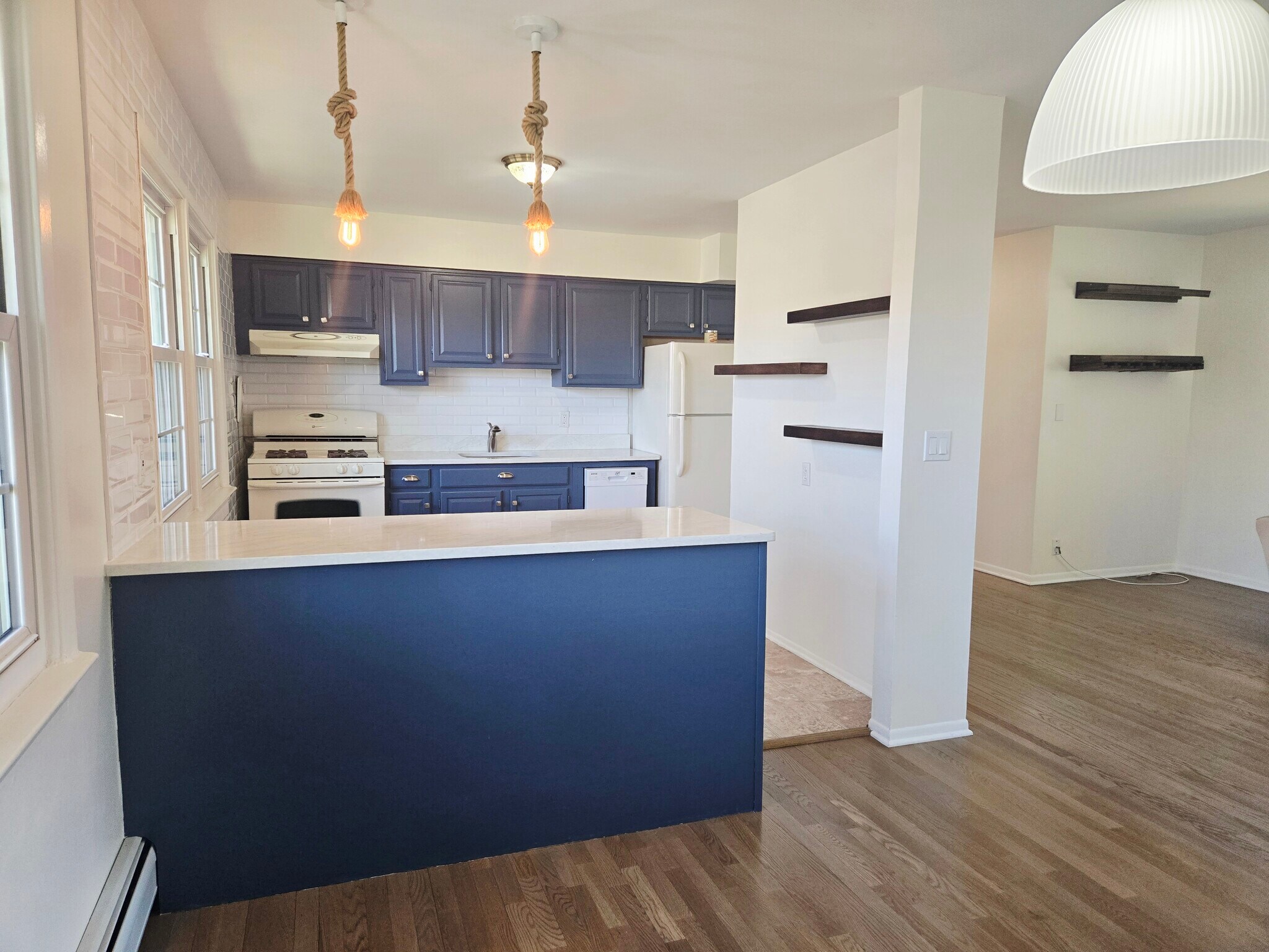 Kitchen Island - 364 Westwood Ave